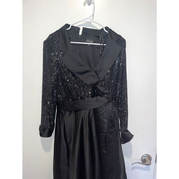 XSCAPE JONNA SEQUIN TUXEDO BODICE AND SATIN SKIRT MAXI DRESS 12 WOMENS ($300) - Picture 4 of 8